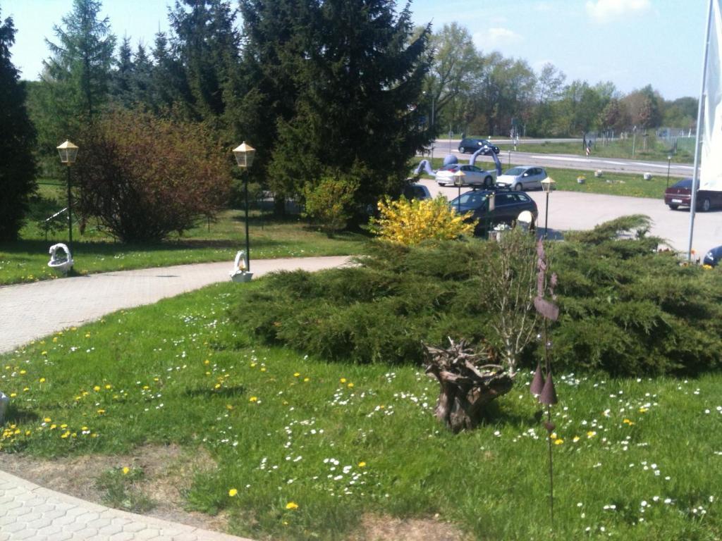 Hotel-Pension Am Muehlberg Lübbenau Exteriör bild