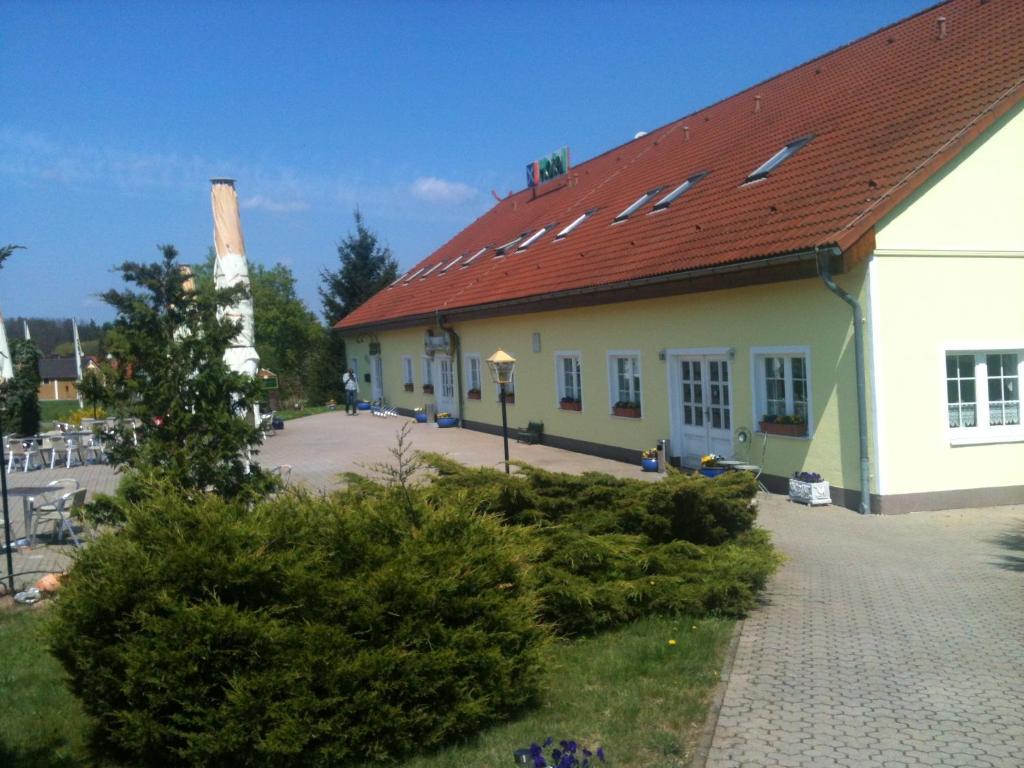 Hotel-Pension Am Muehlberg Lübbenau Exteriör bild