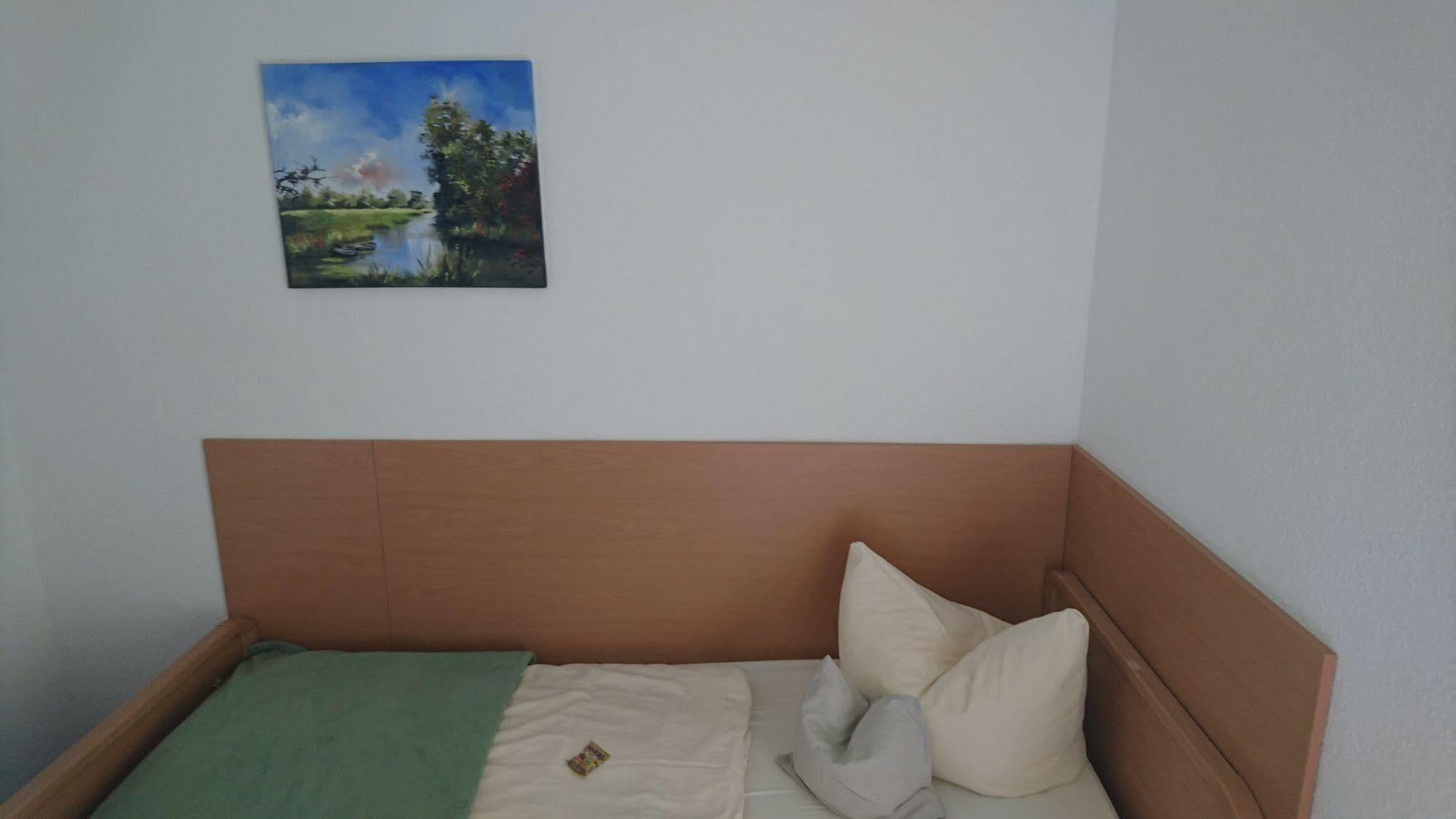 Hotel-Pension Am Muehlberg Lübbenau Exteriör bild